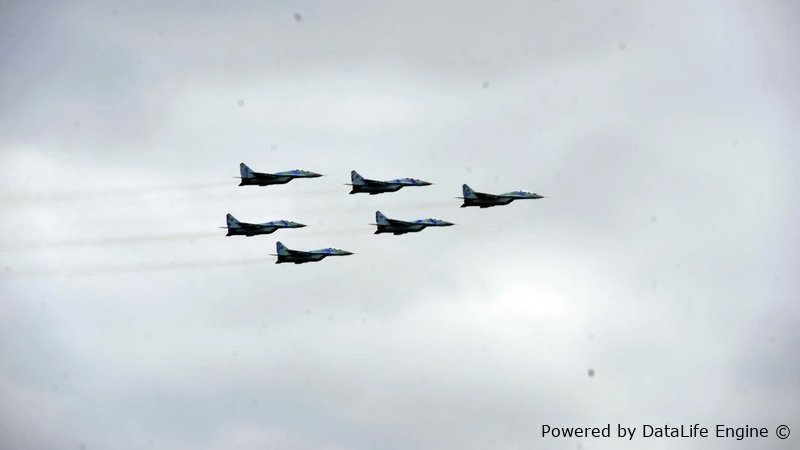 Bakıda parad hazırlığı: Qırıcılar paytaxt səmasında