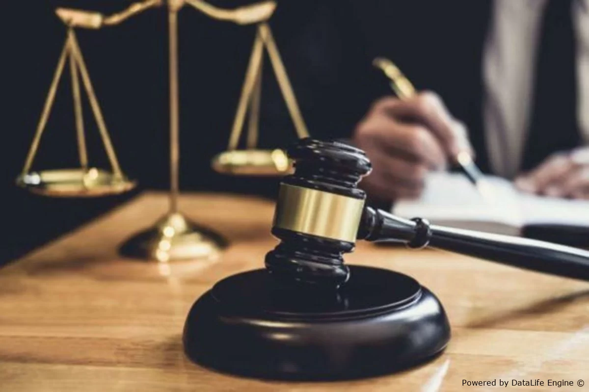 Şirkət direktoru 110 min manatlıq dələduzluq edib