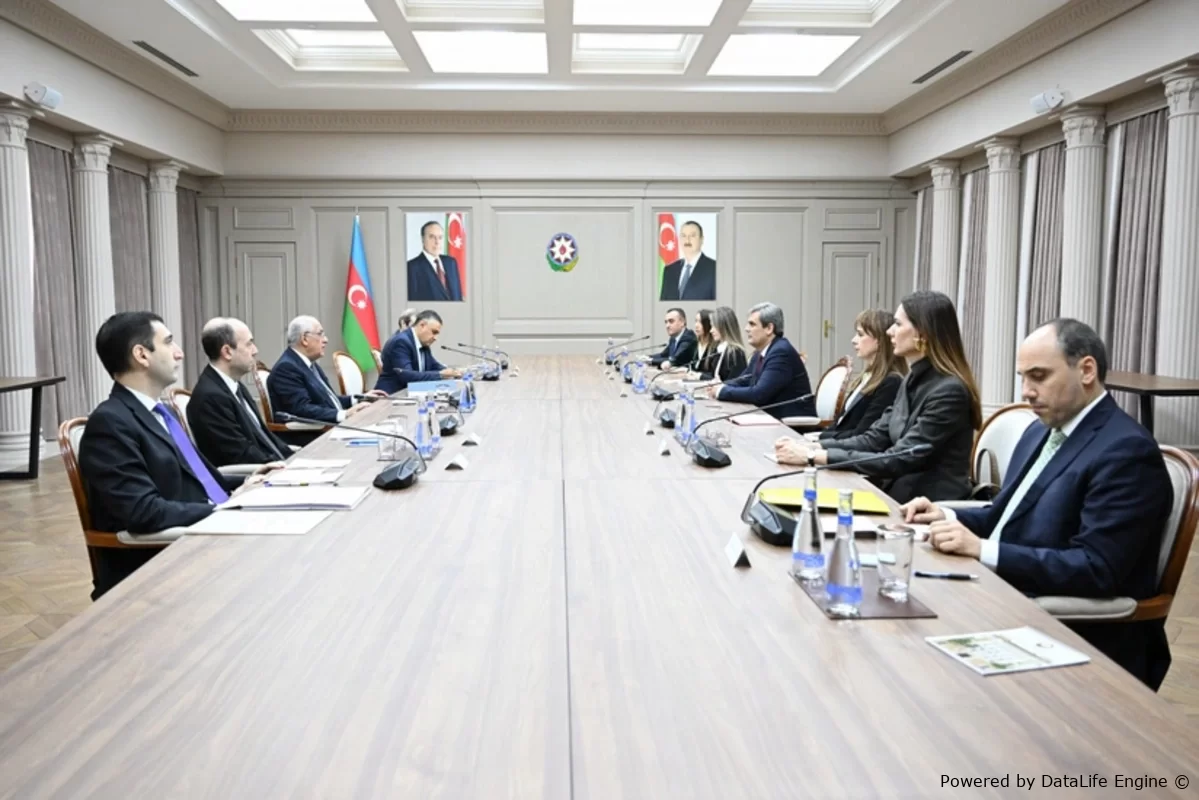 Əli Əsədov Monteneqro baş nazirinin müavini ilə görüşüb