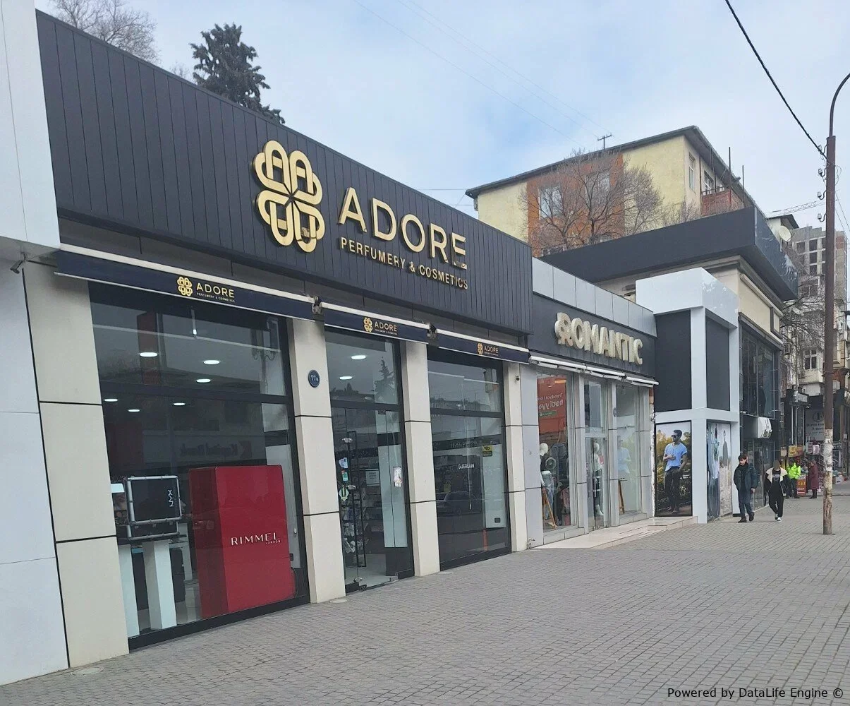 “ADORE”də saxta ətir satılır?