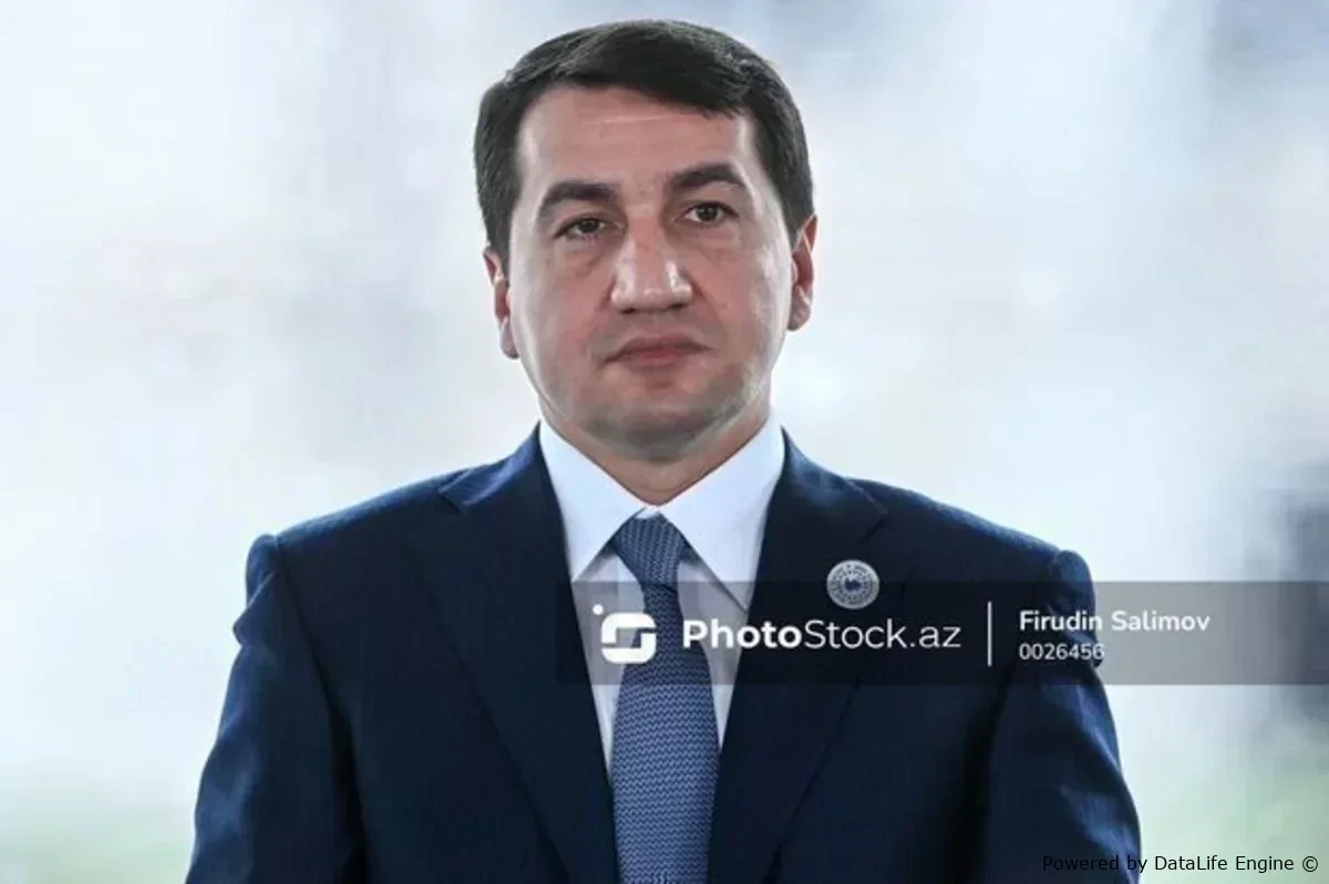 Hikmət Hacıyev: "Azərbaycan və Serbiya regionlararası əməkdaşlıqda da mühüm rol oynayır"