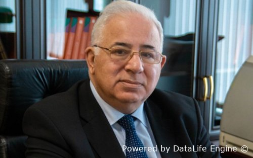 Putin azərbaycanlı alimi təltif etdi