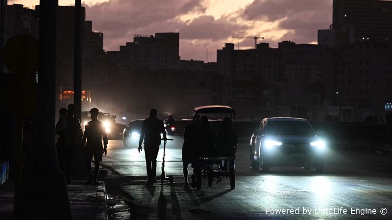 Vəziyyət pisləşir: Trampın Rusiya neftinin idxalına icazəsi Kubanı xilas edəcəkmi?