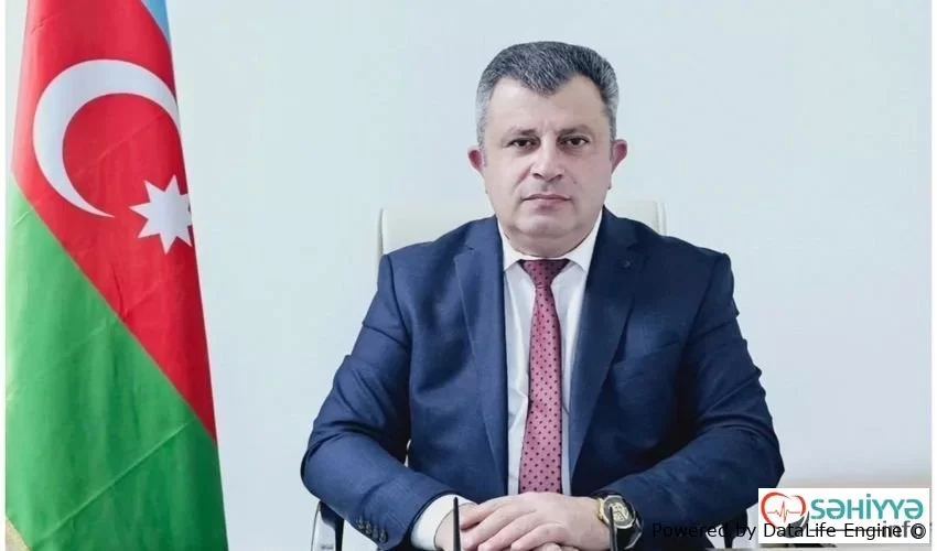 Anar Bayramov daha bir xəstəxana direktorunu yola salır
