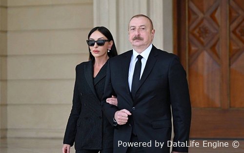 Prezidentlə xanımının şərəfinə dövlət ziyafəti verildi