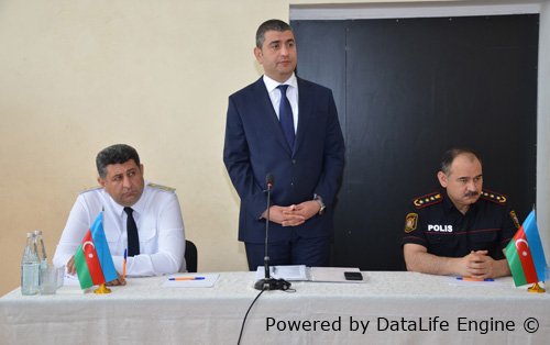 İcra başçısı Qaramahmudlu sakinləri ilə görüşdü
