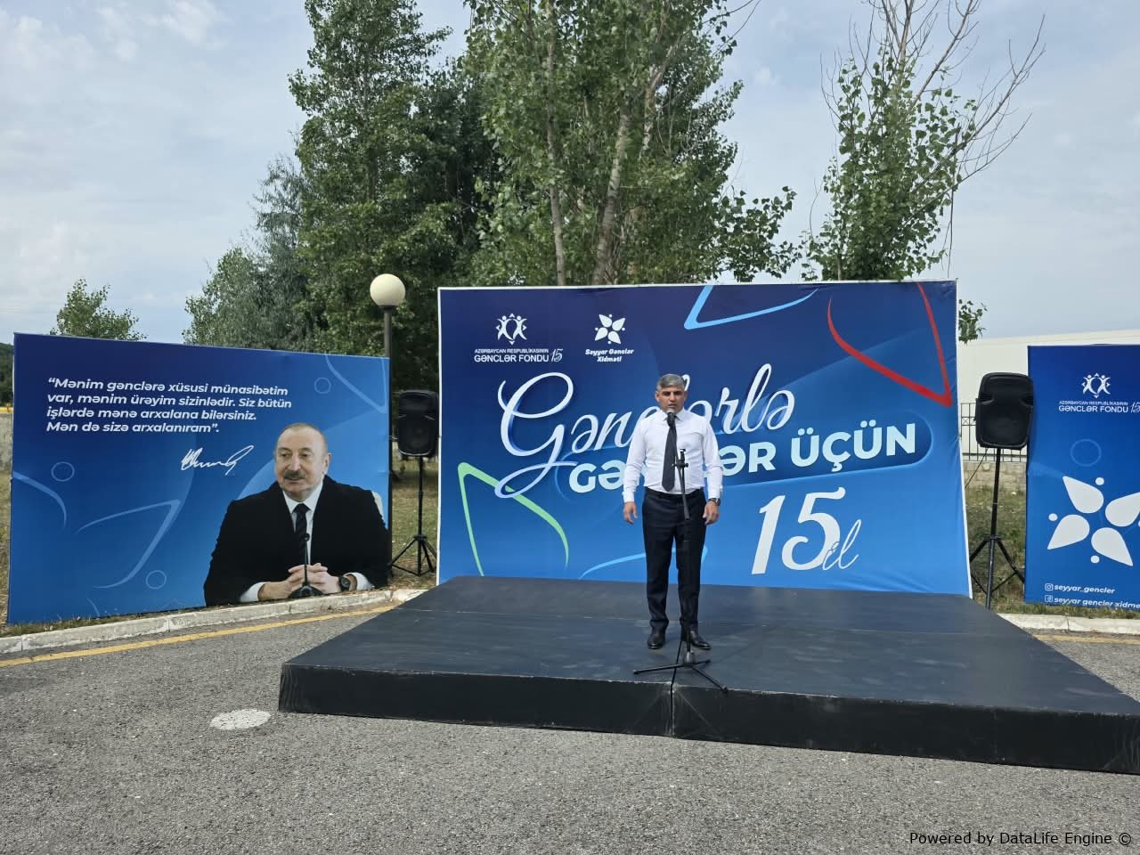 “Səyyar Gənclər Xidməti” fəaliyyətini Xızıda davam etdirir