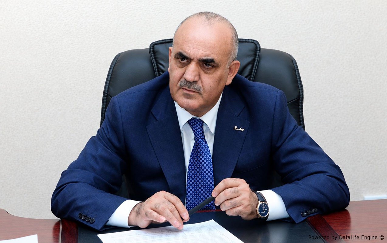 Səlim Müslümovun bu evi yarı qiymətə satışa çıxarıldı