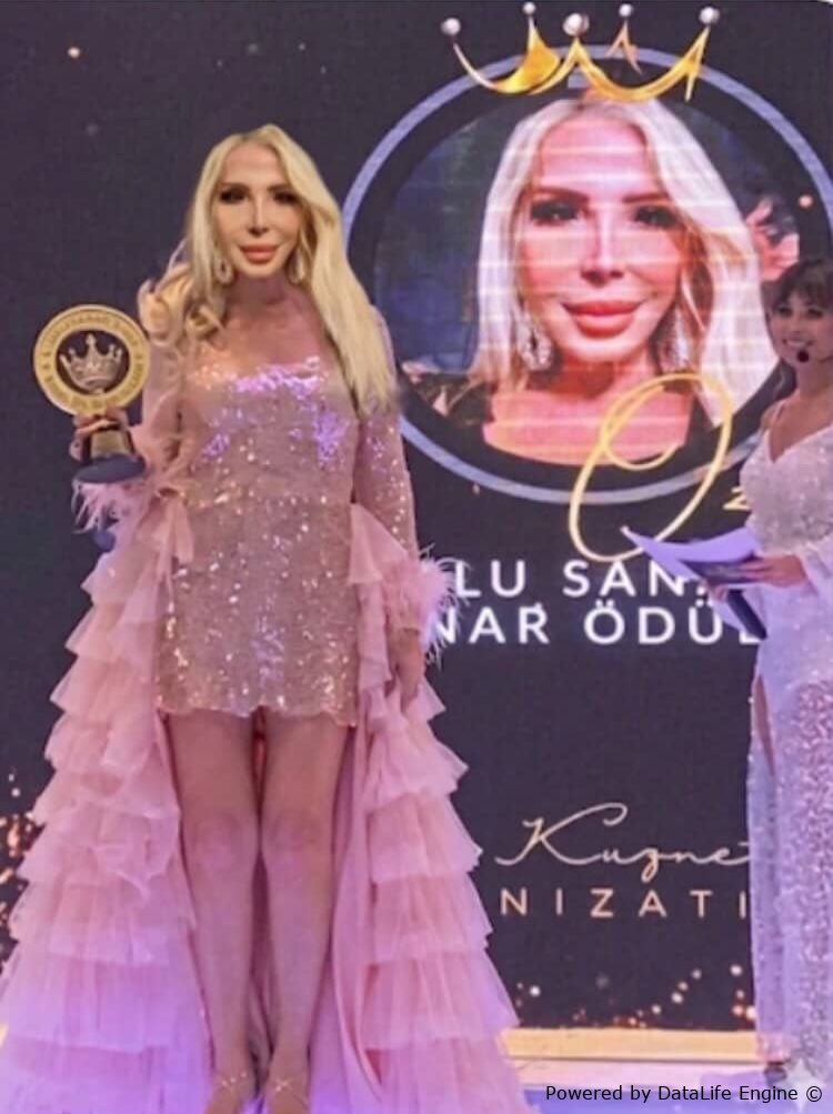 Musiqi sahəsində uğurlarına görə Nesli Özsoy “Meslek Onur Ödülü” ilə təltif olundu