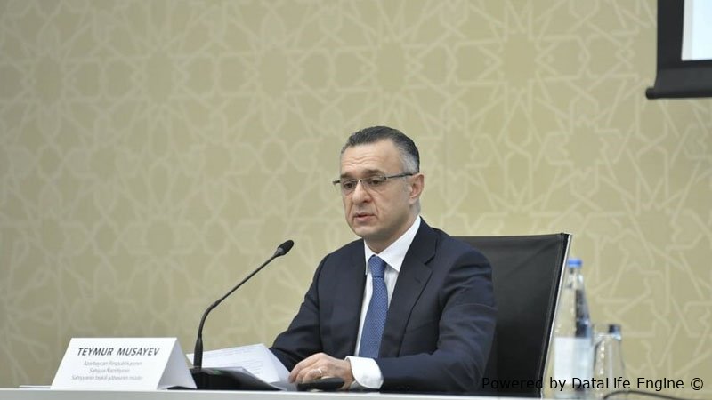 Nazir bu institutun xanım direktorunu vəzifəsindən azad etdi