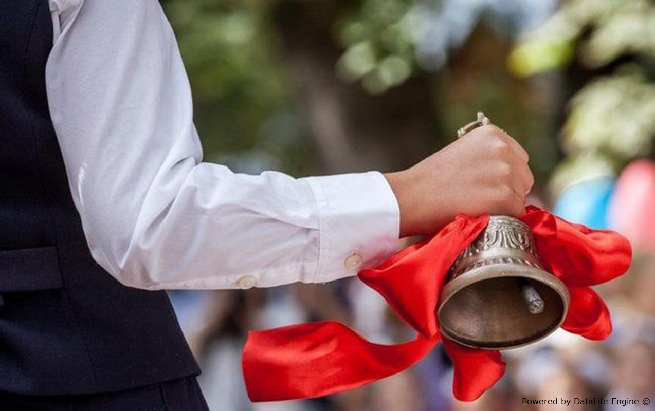 124 min uşaq üçün ilk zəng çalınır