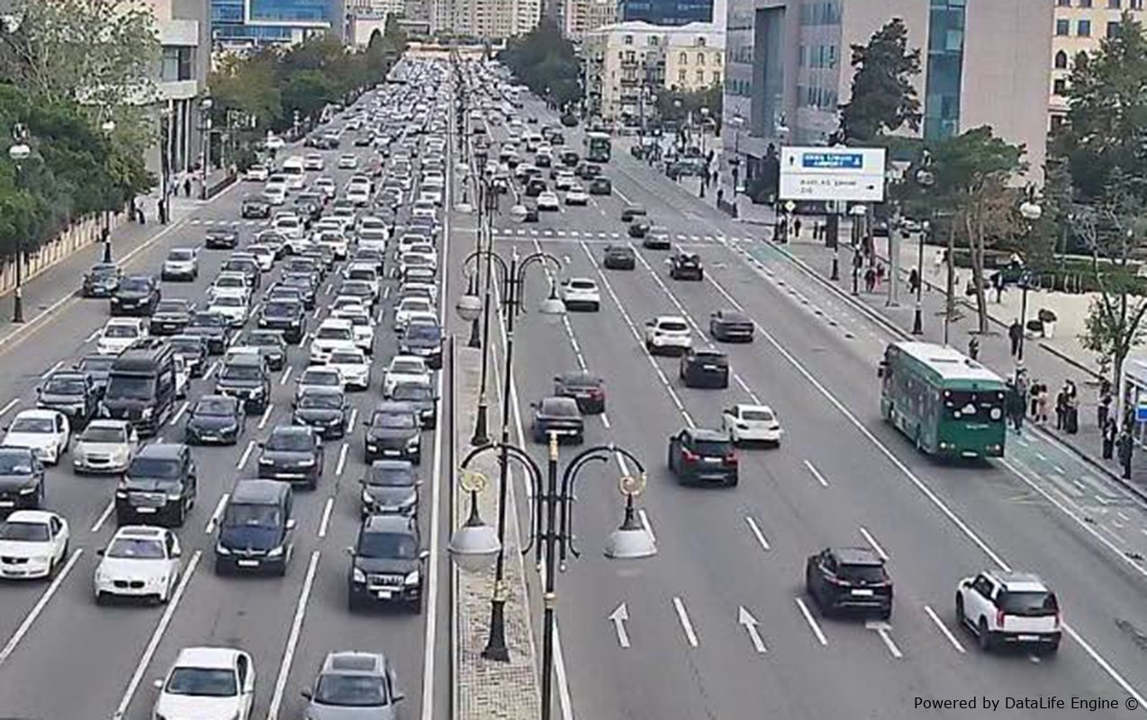 Bu 11 yolda tıxac var - Siyahı